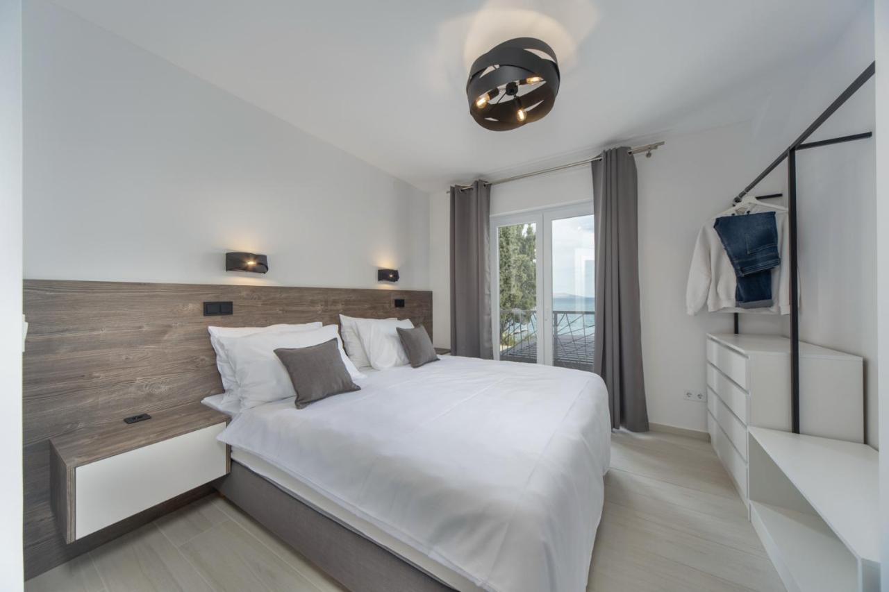 Villafux Zrce Novalja - Direkt Am Strand Caska Exterior photo